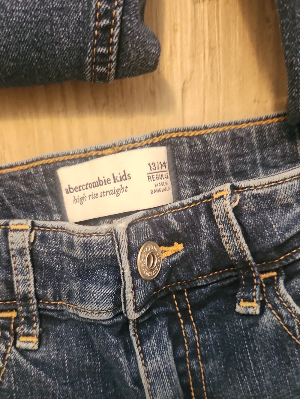 Abercrombie And Zara Pants Lot (4) - Picture 9 of 11